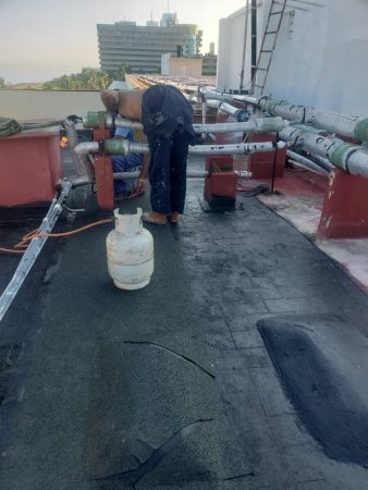 sucursal-emprestur-las-tunas-servicios-mantenimiento-reparacion-refrigeracion