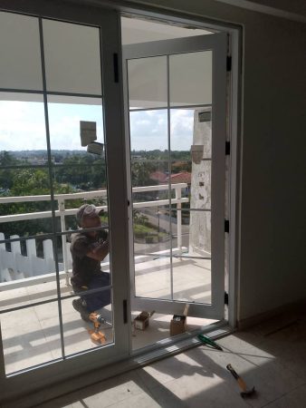 sucursal-emprestur-las-tunas-servicios-reparacion-mantenimiento-tecnicos-instalaciones