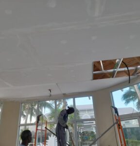 sucursal-emprestur-sa-granma-reparacion-interior-sel